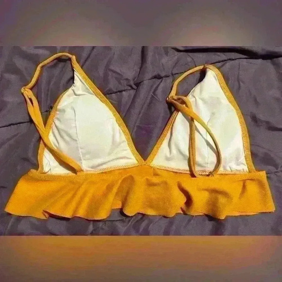 Vintage inspired  bikini top yellow - Picture 2 of 5
